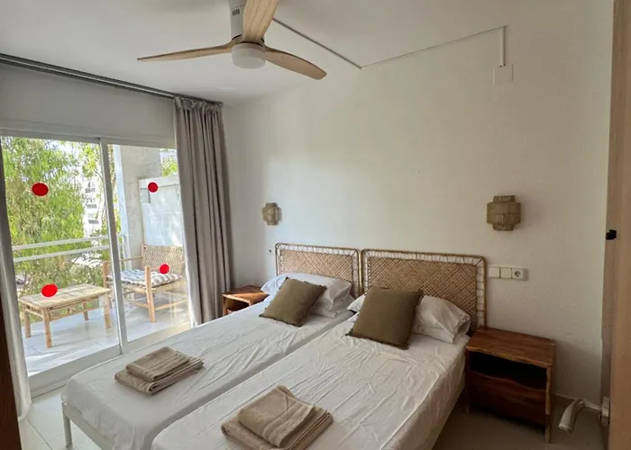 Royal Paradise Apartment *